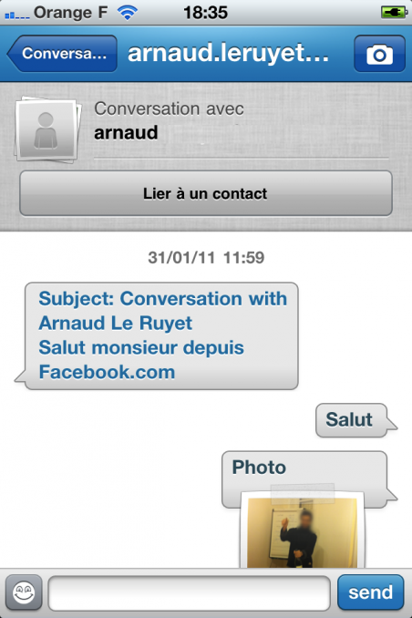 Mickaël sends Arnaud a picture, from TextOne to Facebook Messages